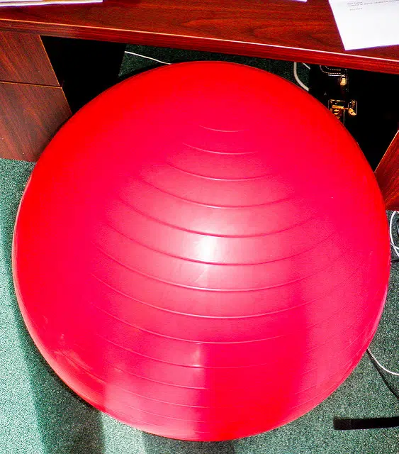 exercise-ball-chair-office-back-support